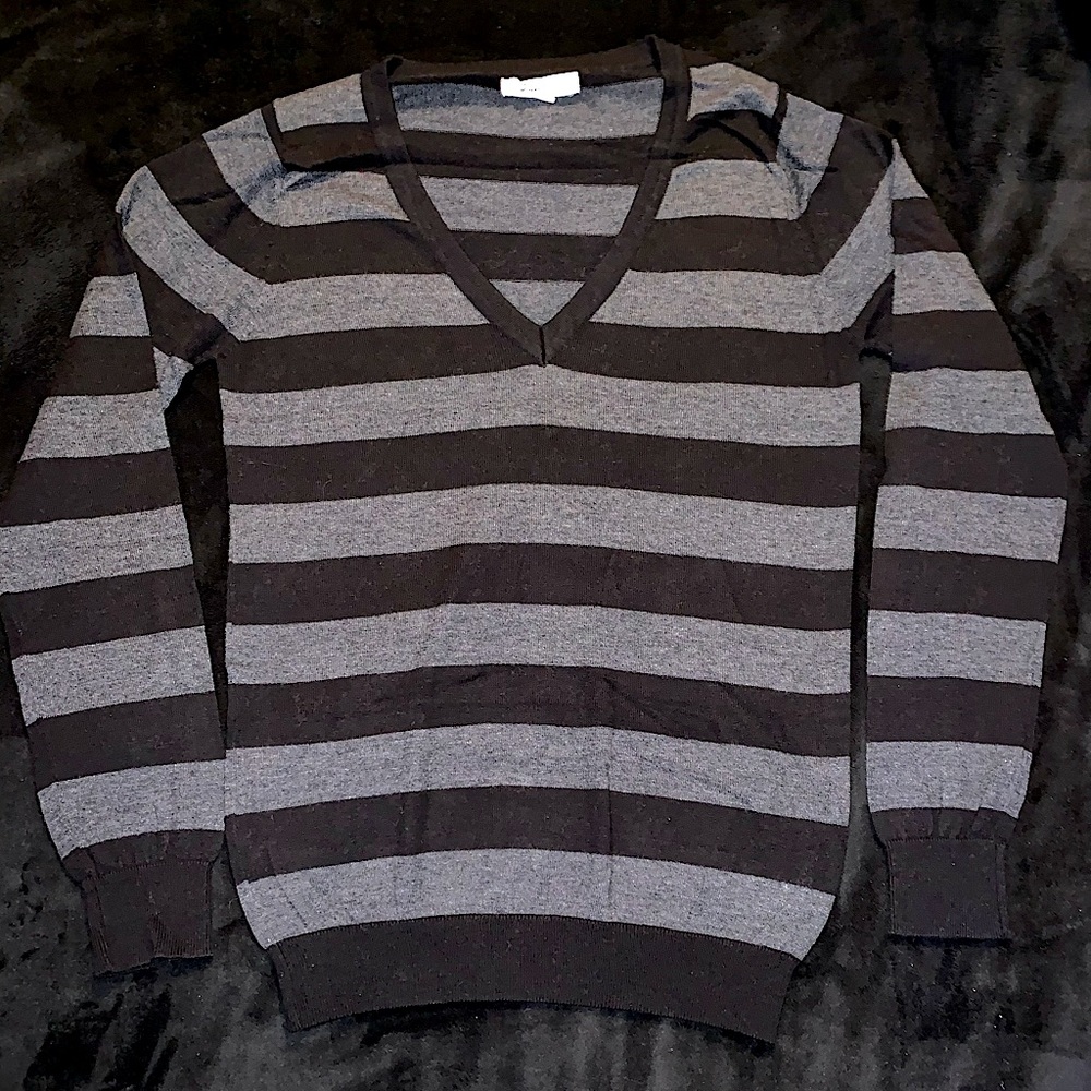 Forever 21 Sweater